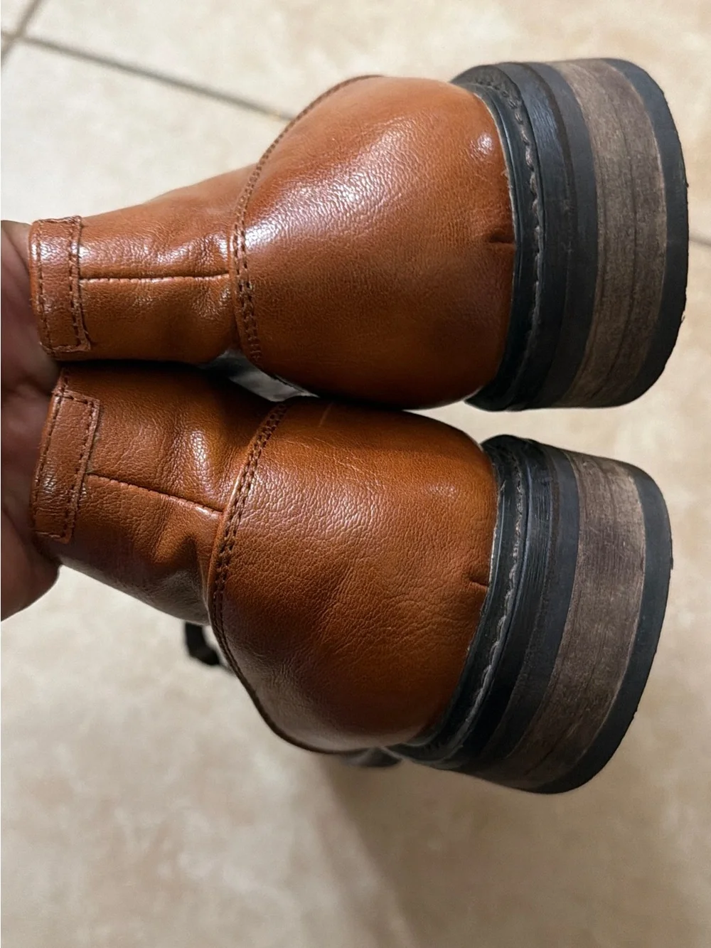 Nordstrom Men's Tan/Brown Leather Chukka Boots